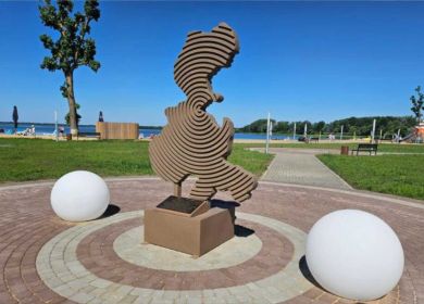 Изделия от GRASS